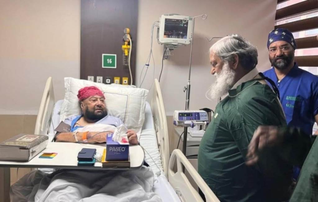 BJP leader Captain Amarinder Singhs health suddenly deteriorated and he was admitted to Fortis Hospital in Mohali for surgery